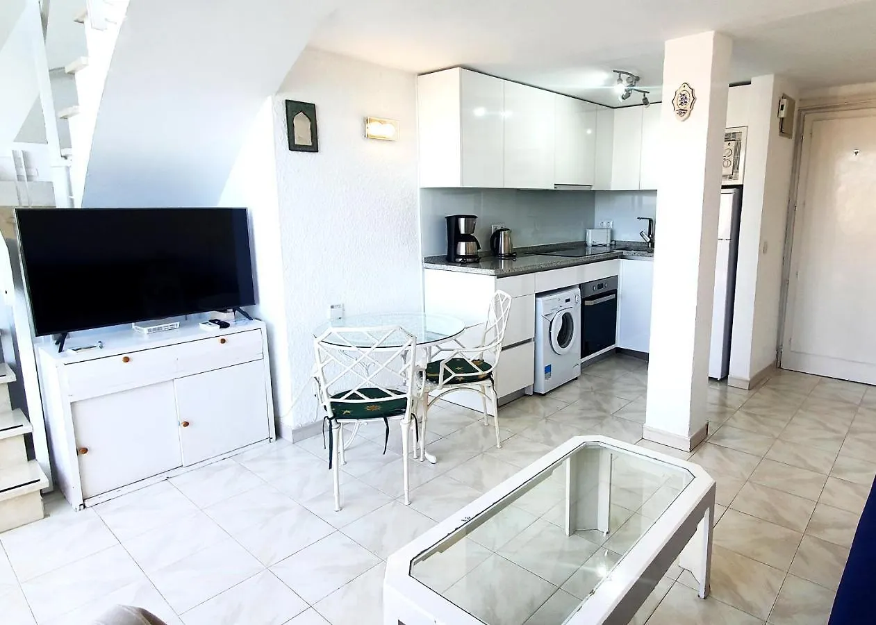 Skol 701. One Bedroom Duplex With Exceptional Sea Views. Marbella 0*,